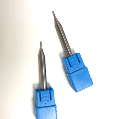 2 moinhos de extremidade H60RC dos moinhos de extremidade D0.8 do carboneto de tungstênio da flauta