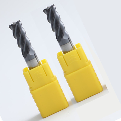 Carboneto de tungstênio reto dos moinhos de extremidade H65RC da flauta da pata D10mm quatro